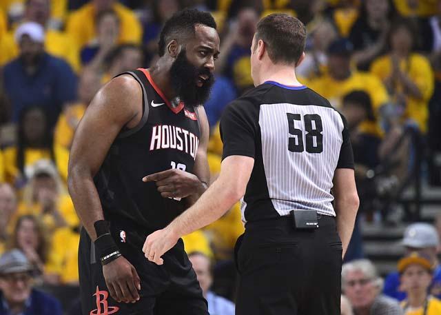  谢菲尔德联裁判误判致败，俱乐部正式提出申诉  