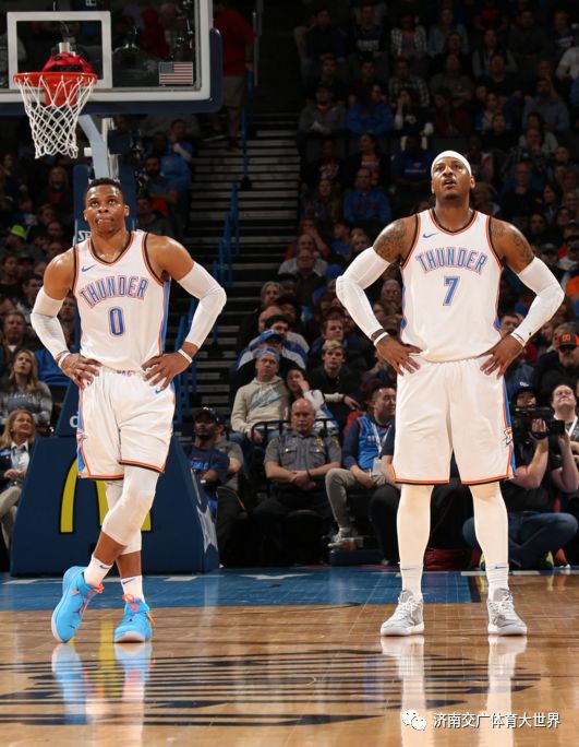  勇士客场惨败国王，科尔怒批球员防守态度  